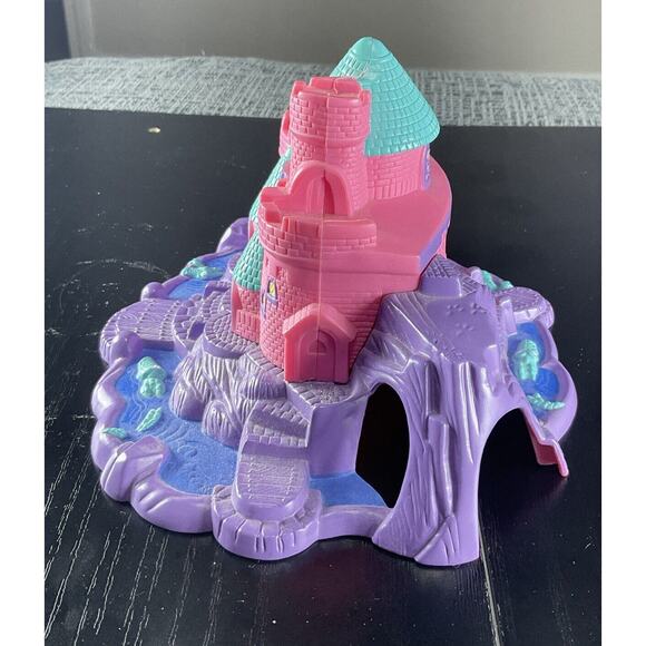 ✅Vtg 1995 1996 Hasbro Pro-Doh Royal Fantasy Castle Pink & Purple W/ Plastic Mat - Picture 3 of 15